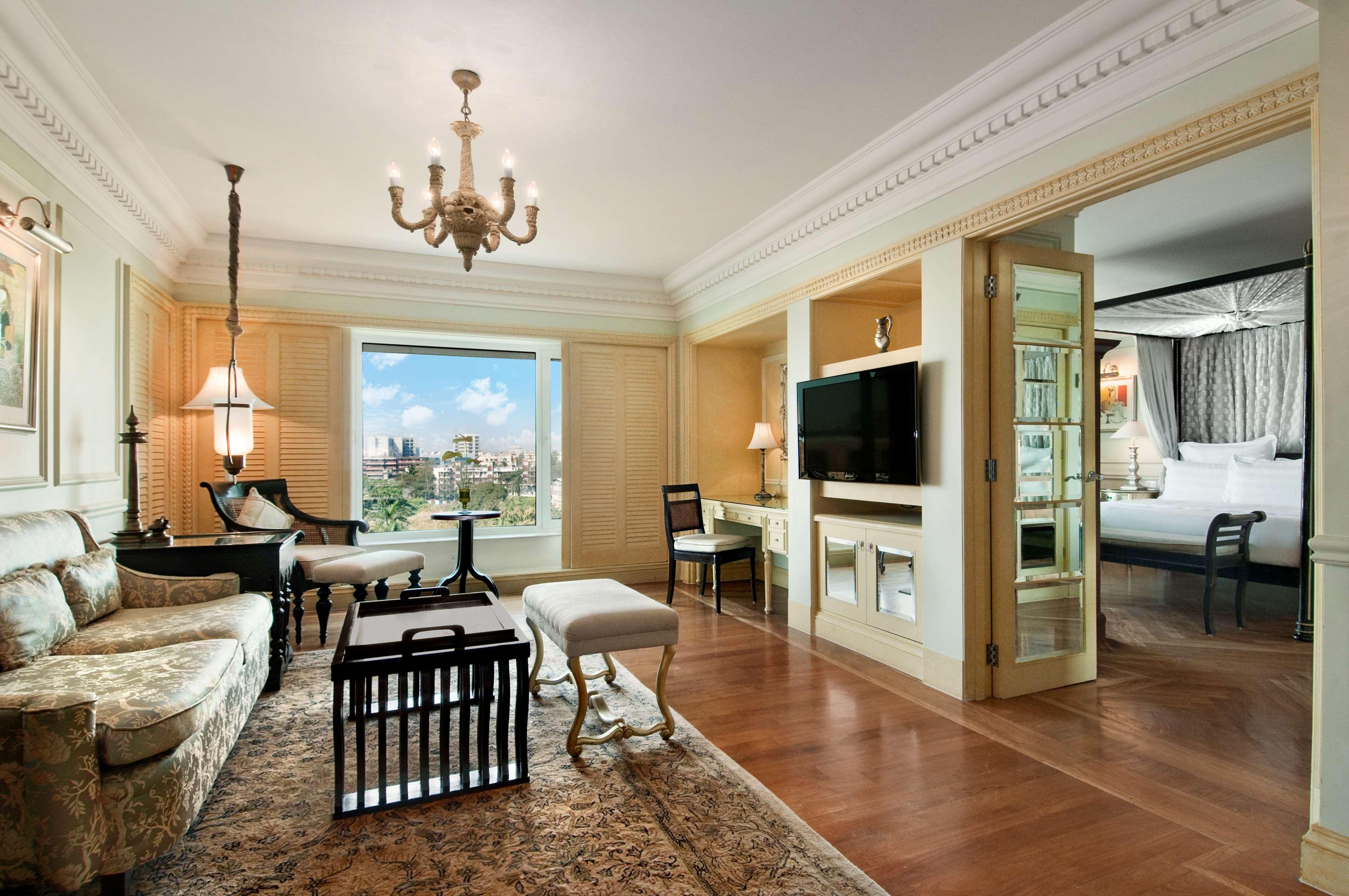 Hilton Mumbai International Airport Hotel Room photo A suite at The Peninsula Bangkok